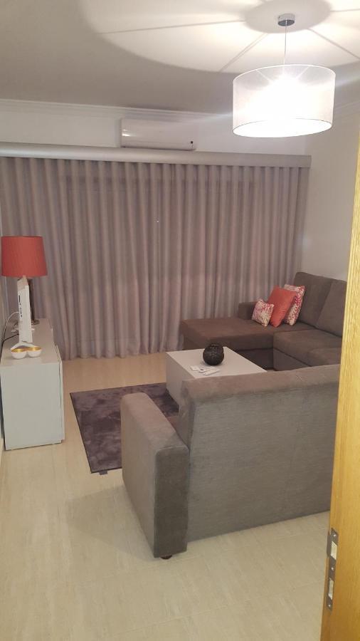 Apartamento Luminoso Urb. Quinta Das Palmeiras Porches  Esterno foto