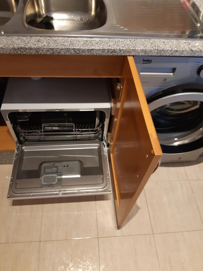 Apartamento Luminoso Urb. Quinta Das Palmeiras Porches  Esterno foto